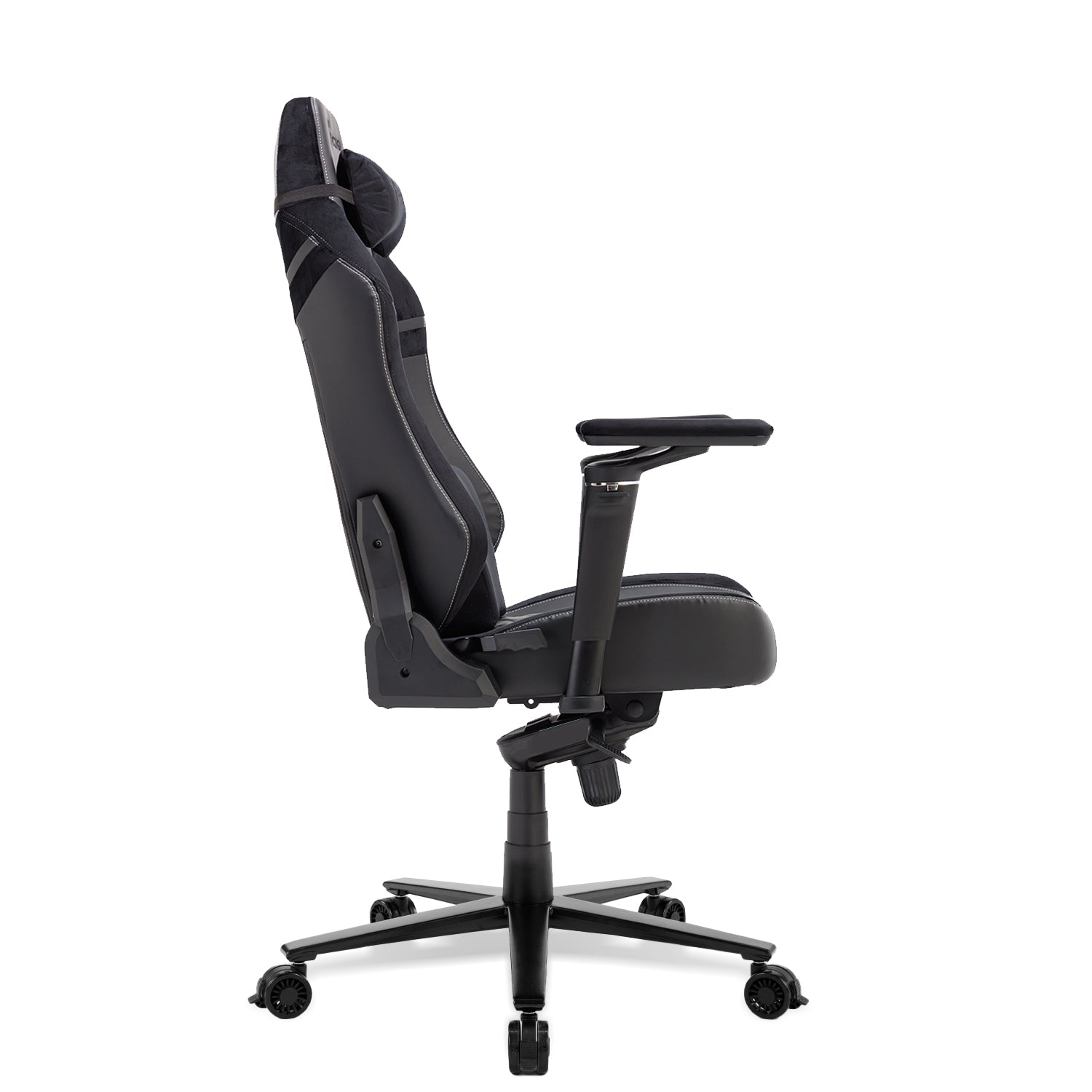 360° view of TTRacing Maxx Gaming Chair - angle 4