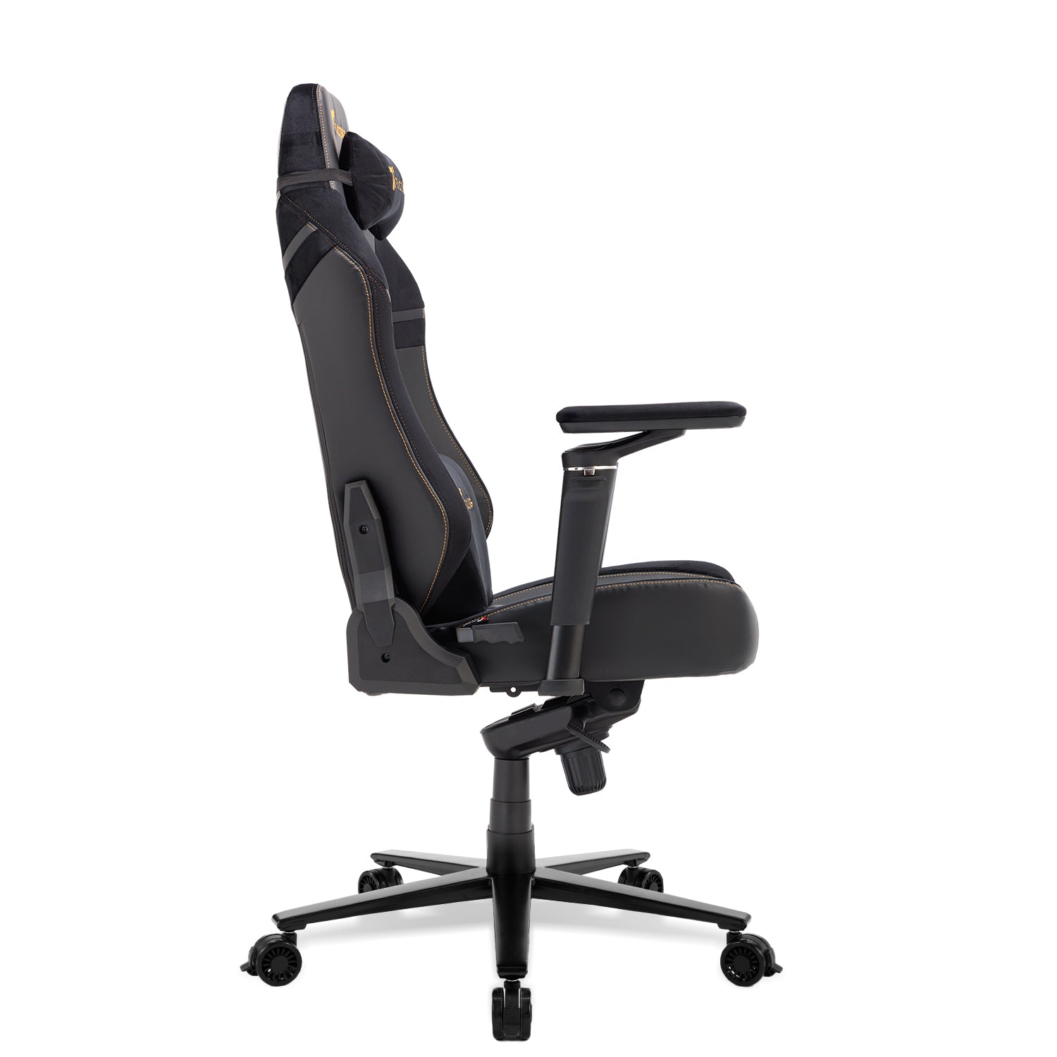 360° view of TTRacing Maxx Gaming Chair - angle 4